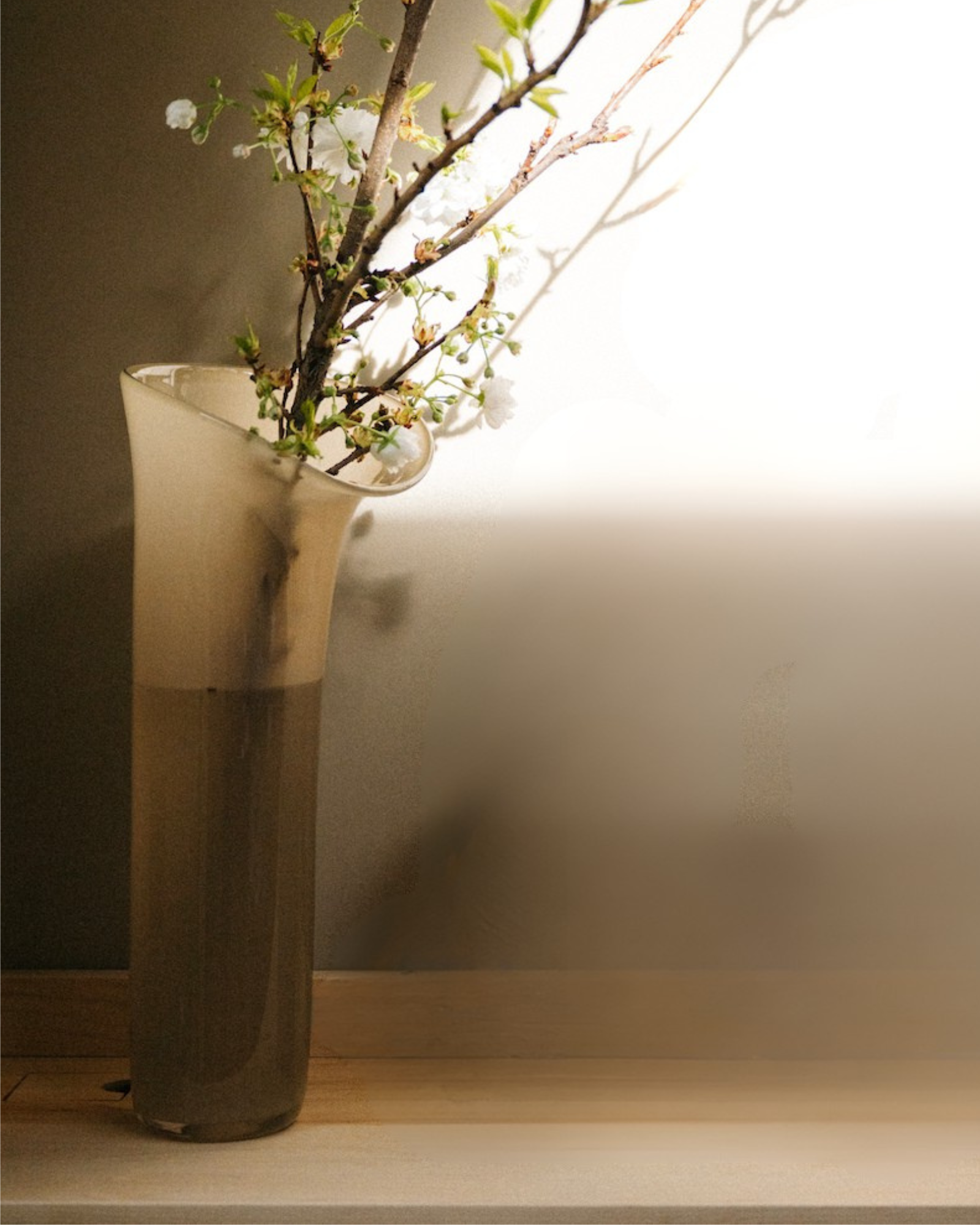 Chatter Vase - Opal Gray